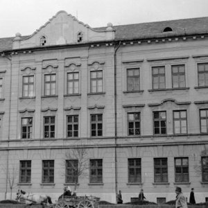 Hódmezővásárhely, Andrássy út 15., Új Zárda épülete-1954 (Forrás: Fortepan/Németh Tamás)
